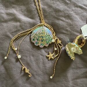 NEW NWT Betsey Johnson Mermaid Shell Pendant Necklace & Ring with faux pearl Set